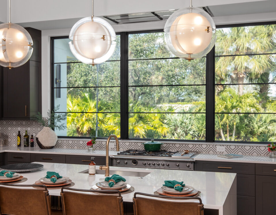 PGT Hurricane Windows Sarasota - PGT Hurricane Impact Windows Sarasota - PGT Windows Sarasota - Best Hurricane Windows Florida